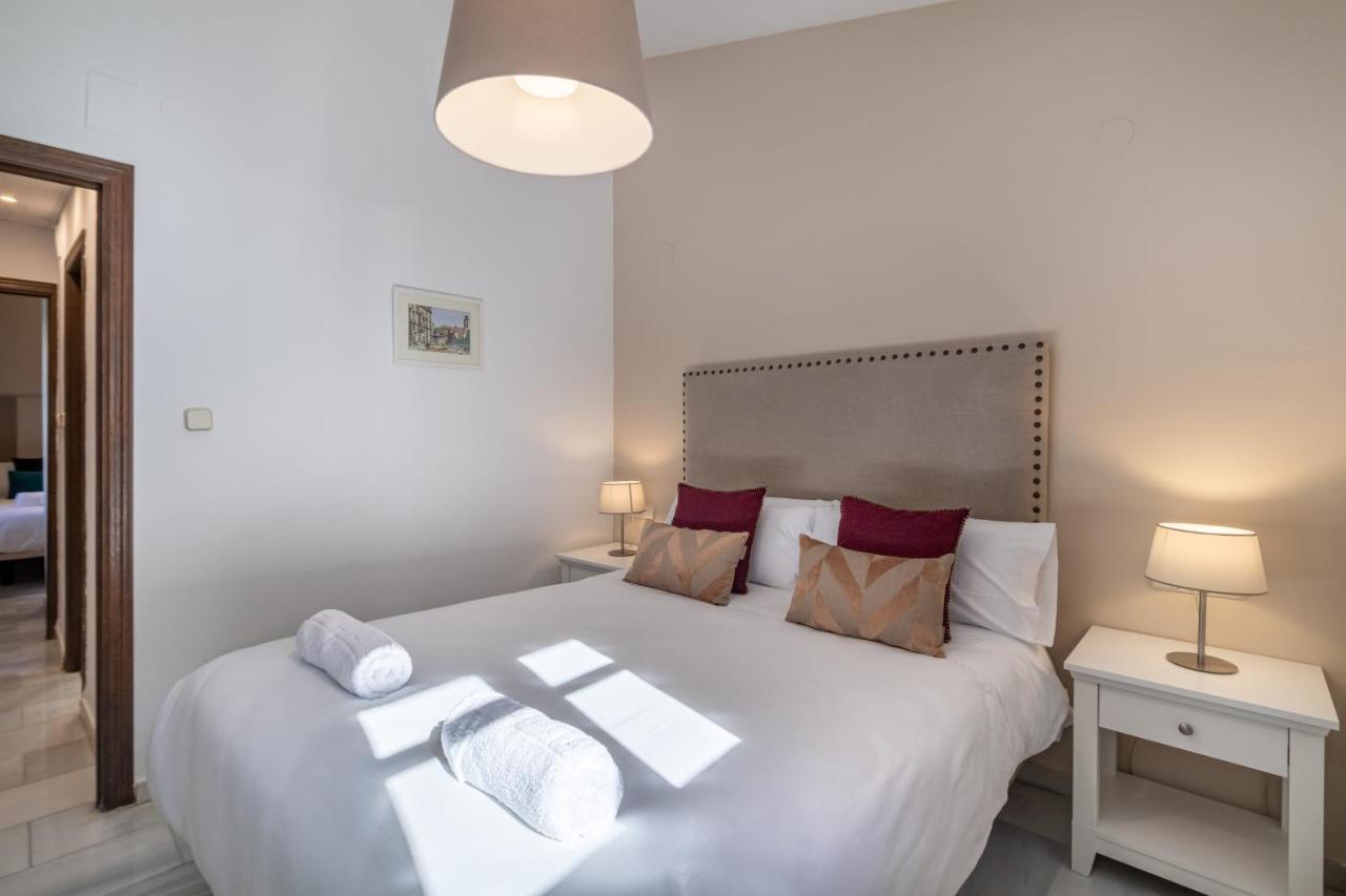 Bns Dauro Suites Granada Ngoại thất bức ảnh