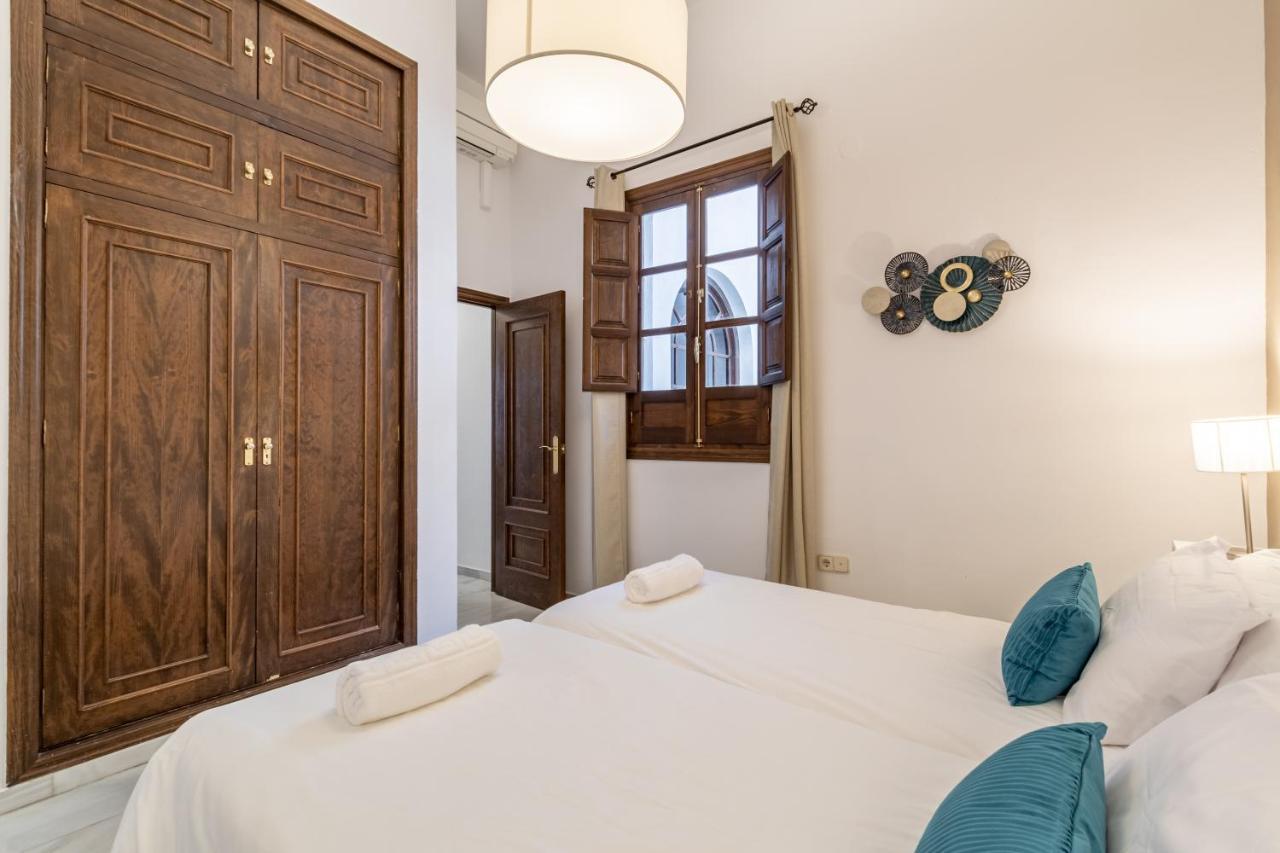 Bns Dauro Suites Granada Ngoại thất bức ảnh