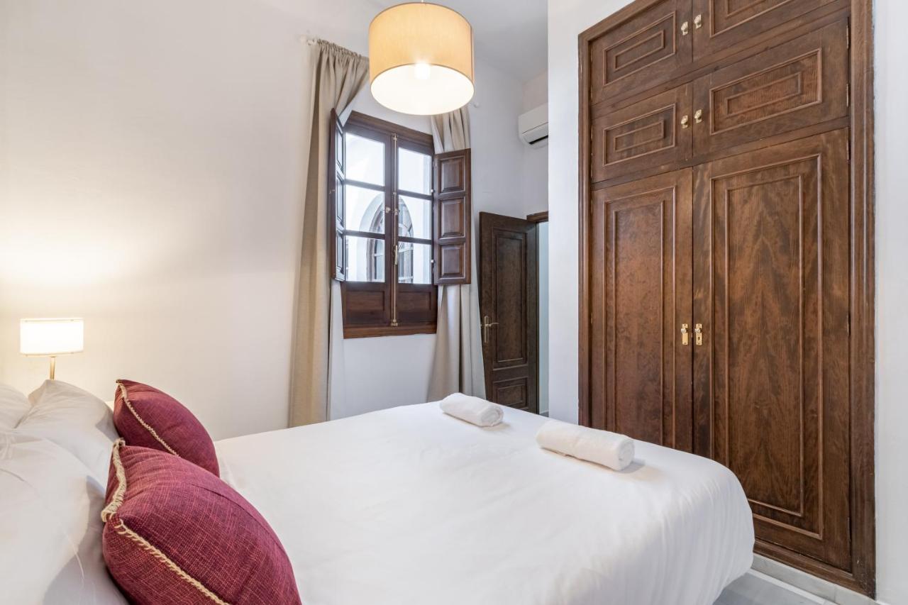 Bns Dauro Suites Granada Ngoại thất bức ảnh